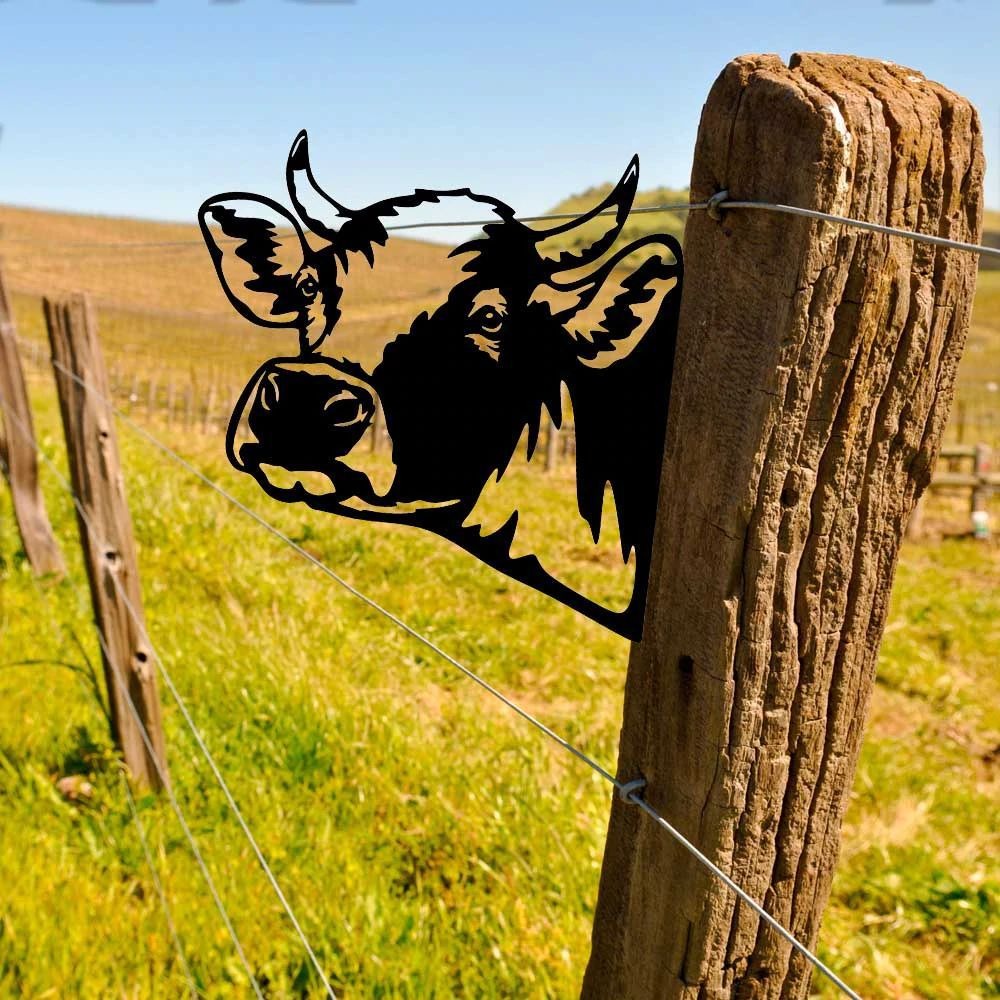 Outdoor Garden Farm Peeping Goat Metal Artwork Indoor Decoration | Stornfield