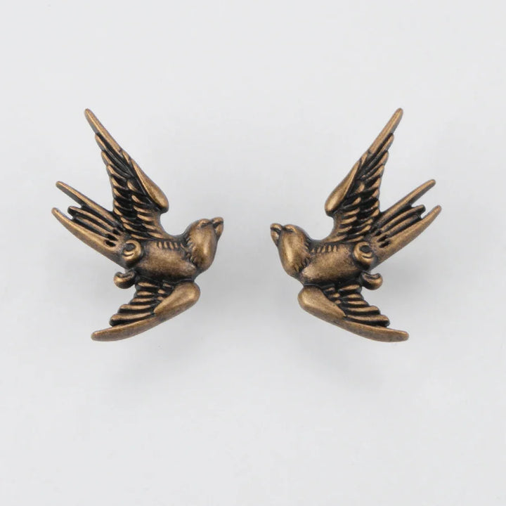 Creative Antique Brass Bird Shaped Drawer and Door Handle | Stornfield
