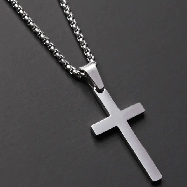 Stornfield | Classic Crossover Necklace for Men