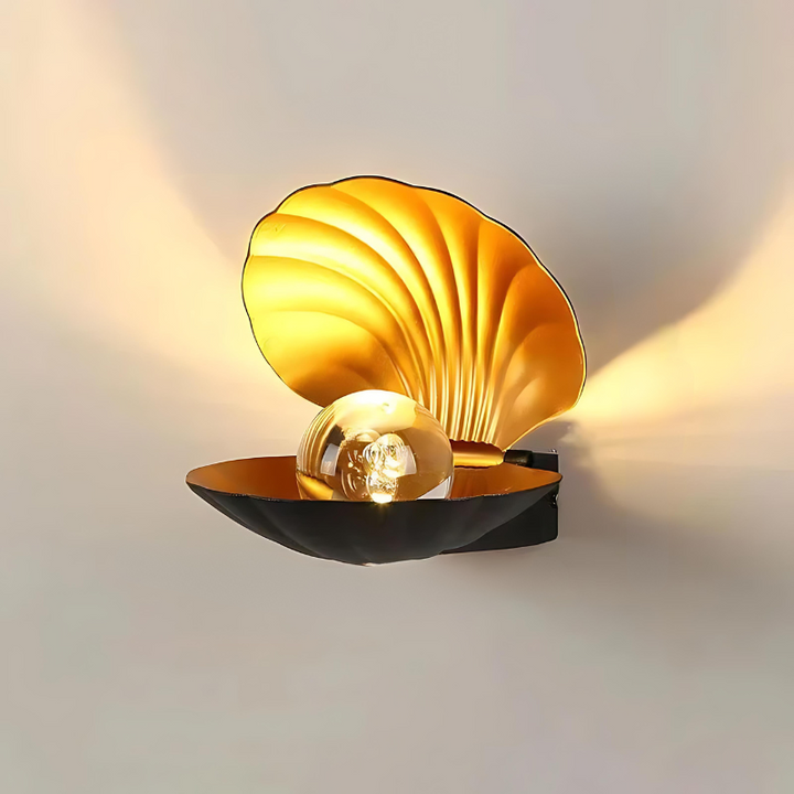 Outdoor wall lamp with WeatherSeal protection | Stornfield