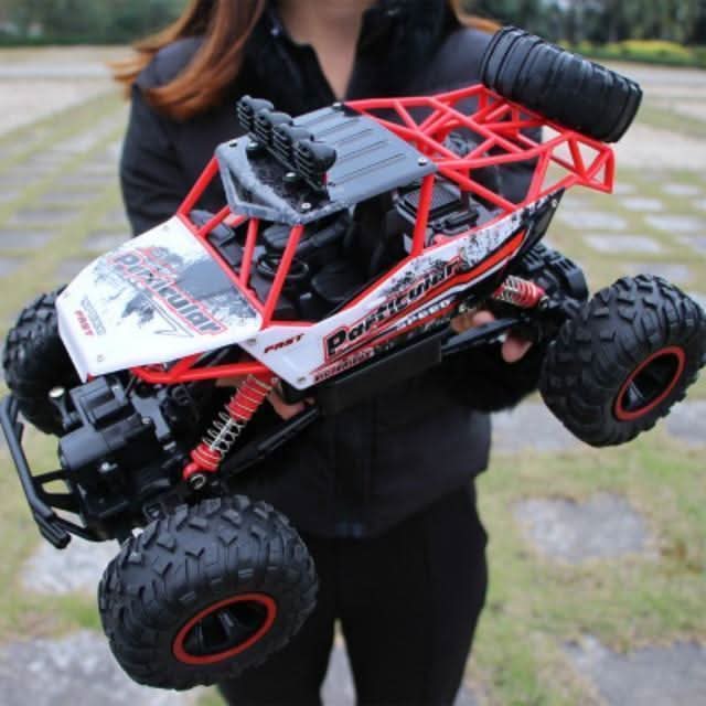 Stornfield | Robust RC monster truck for any terrain