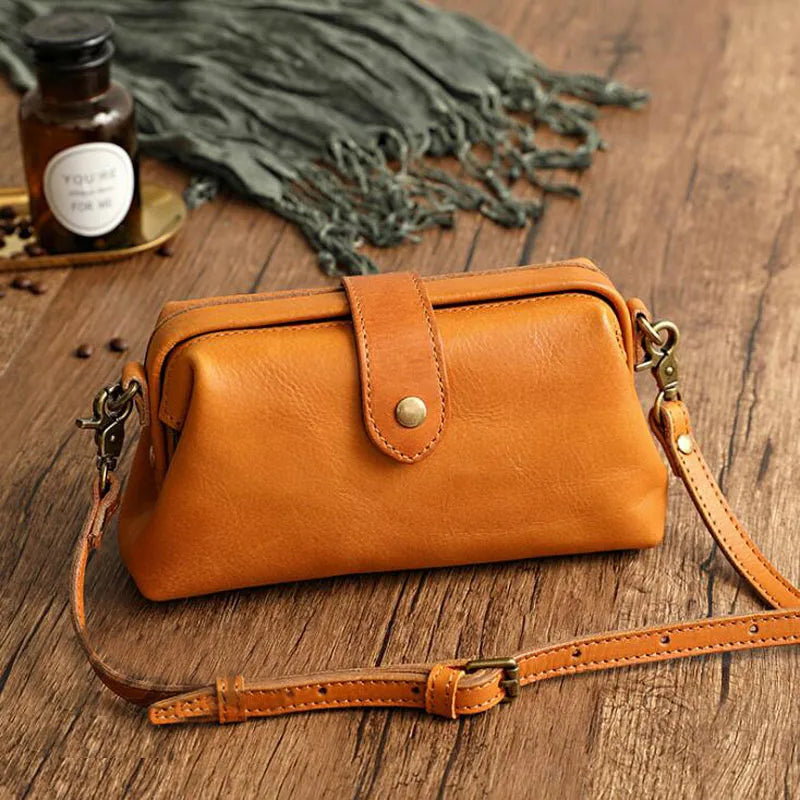 Norvella Shoulder Bag of Structured Imitation Leather for Women | Stornfield
