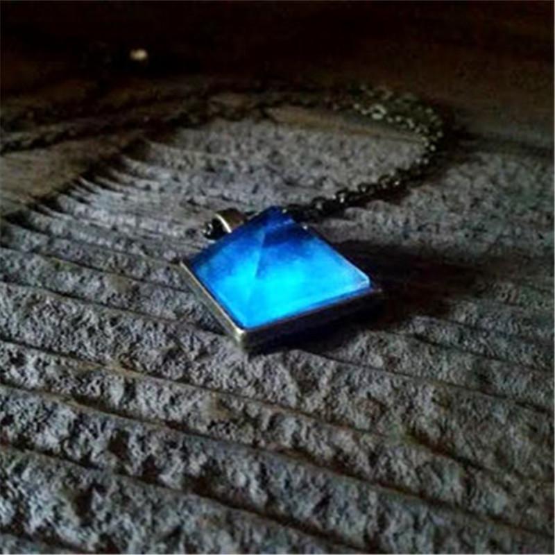 Lyss - Glowing Pyramid Crystal Necklaces | Stornfield