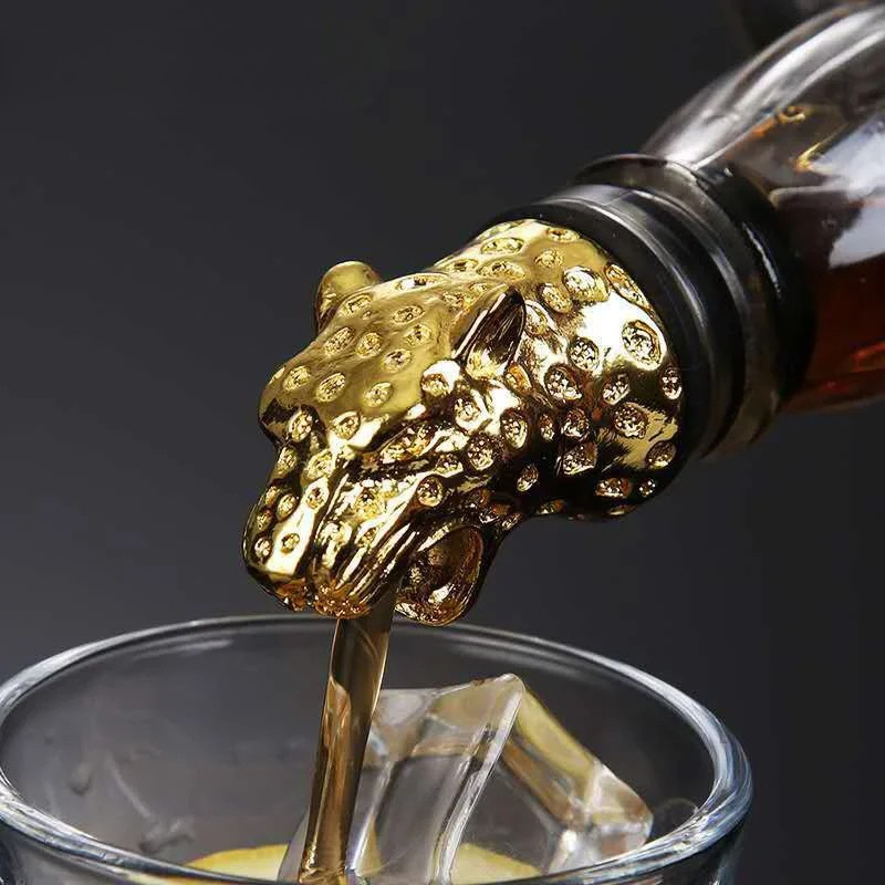 Decorative Wine Pourer Wine Stopper Bar Accessories | Stornfield