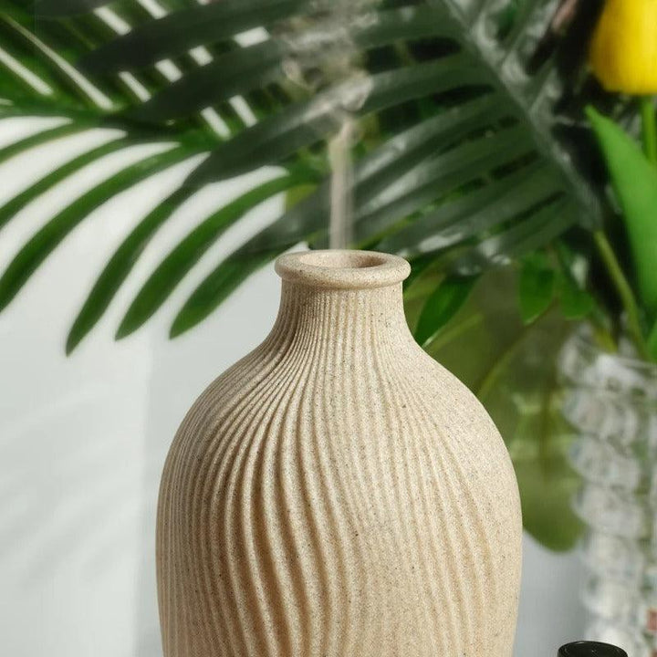 shaped ultrasonic aroma diffuser – Elegant aroma diffuser with soothing LED lighting Stornfield