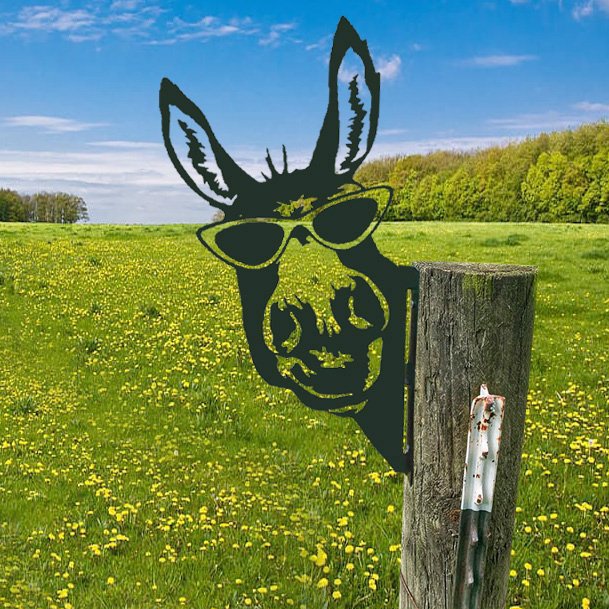 Outdoor Garden Farm Peeping Goat Metal Artwork Indoor Decoration | Stornfield