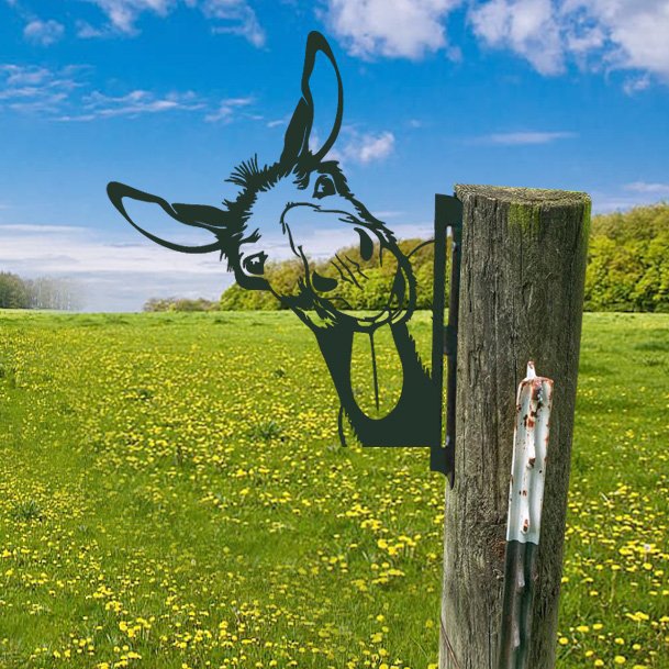 Outdoor Garden Farm Peeping Goat Metal Artwork Indoor Decoration | Stornfield