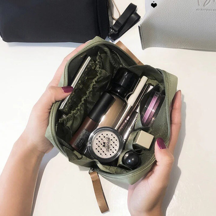 Portable Cosmetic Organizer Ready for Travel Elegance and Practicality | Stornfield