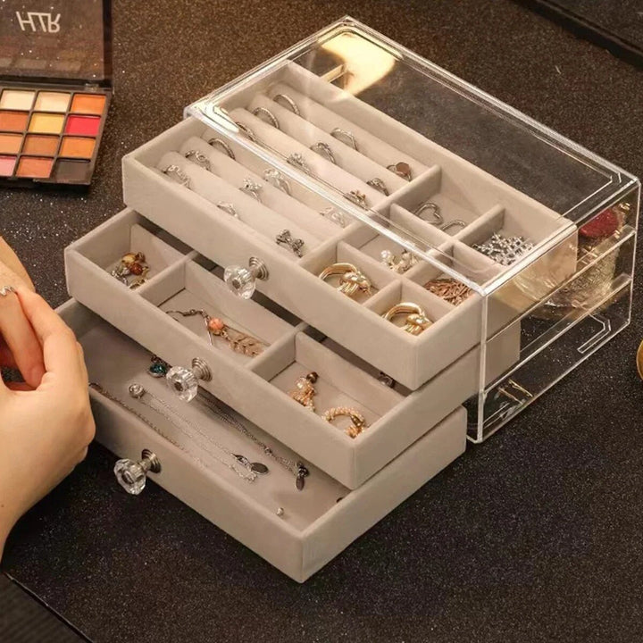 Jewelry Vel - Elegance - Organization - Protection - timeless style | Stornfield