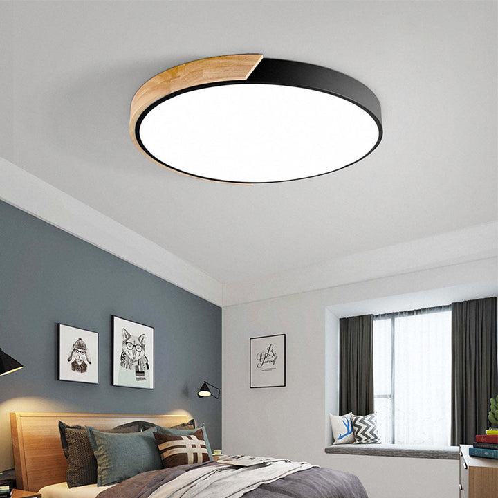 Minimalistic Round LED Ceiling Light with Wood Décor – Modern Design, Dimmable | Stornfield