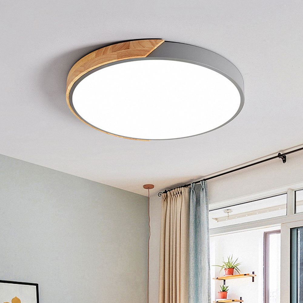 Minimalistic Round LED Ceiling Light with Wood Décor – Modern Design, Dimmable | Stornfield