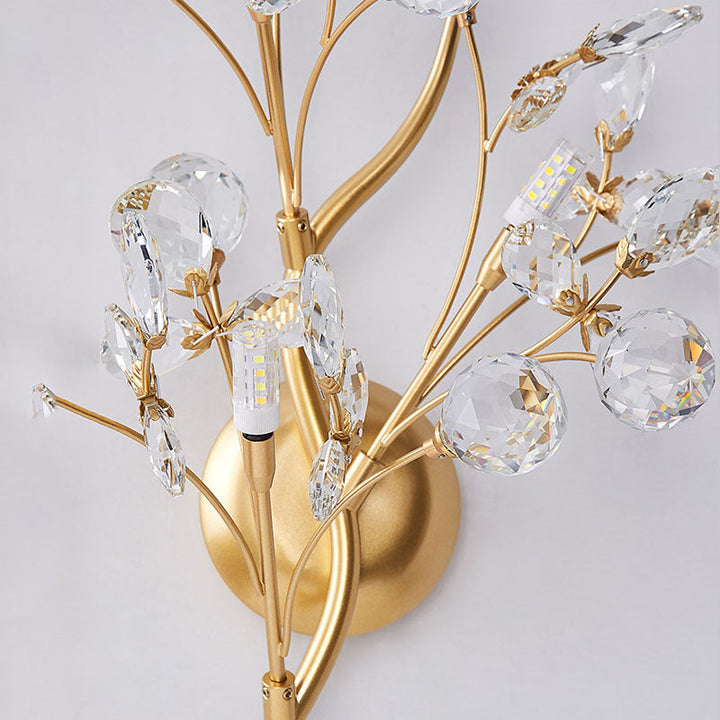 Modern Flower Wall Lamp made of Crystal – Elegant Wall Lighting for Living Spaces | Stornfield