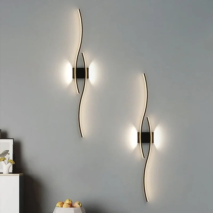 Modern LED Wall Light – Wave-shaped Design, Minimalist Style | Stornfield