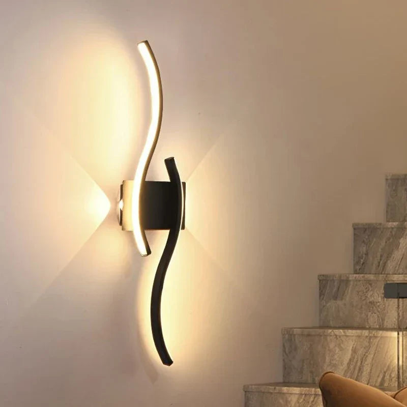 Modern LED Wall Light – Wave-shaped Design, Minimalist Style | Stornfield