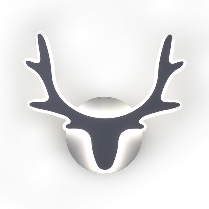 Wall lamp in Scandinavian style with deer antler decoration, modern LED lighting | Stornfield