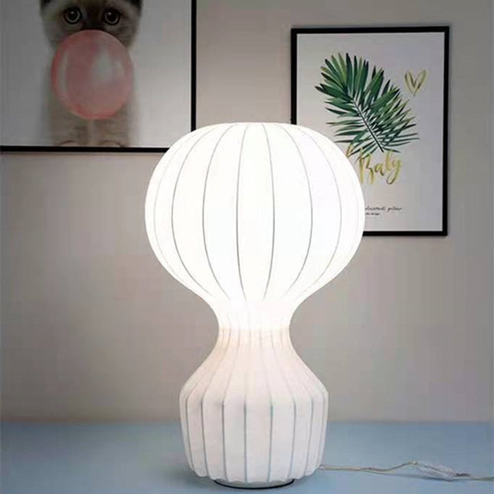 Deko Balloon Table Lamp – Elegant LED Lamp for Living Room and Bedroom | Stornfield