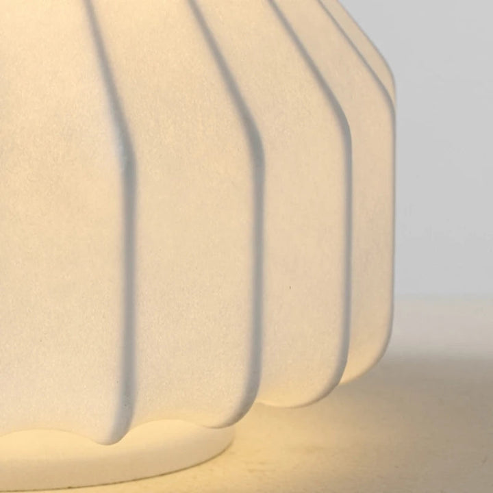 Deko Balloon Table Lamp – Elegant LED Lamp for Living Room and Bedroom | Stornfield