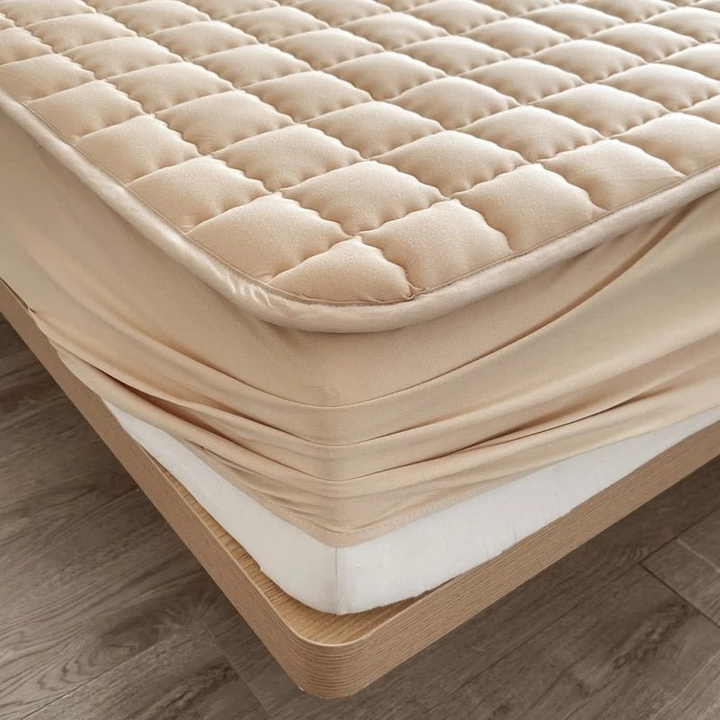 Hygienic Mattress Cover | Cleaner, cooler, more comfortable sleep | Stornfield
