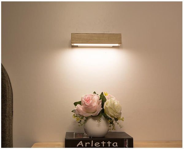 Nordic swivel LED wall light | Minimalist wood design | Stornfield
