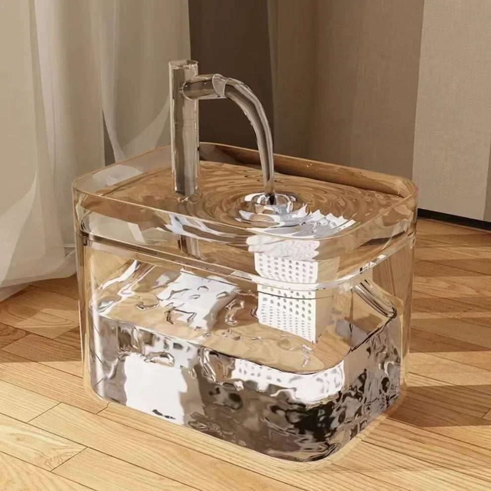 Automatic water fountain for pets | Clean, continuous water for your furry friend | Stornfield
