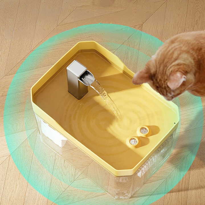 Automatic water fountain for pets | Clean, continuous water for your furry friend | Stornfield