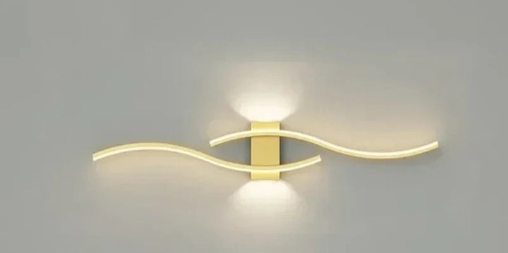 Modern LED Wall Light – Wave-shaped Design, Minimalist Style | Stornfield