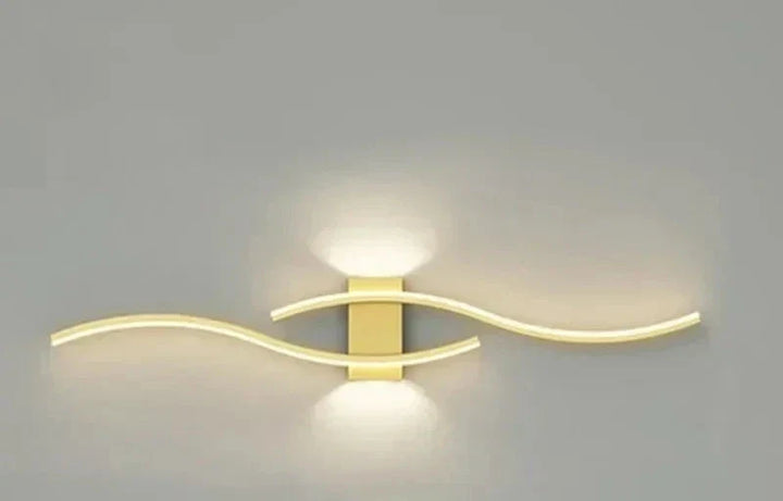 Modern LED Wall Light – Wave-shaped Design, Minimalist Style | Stornfield