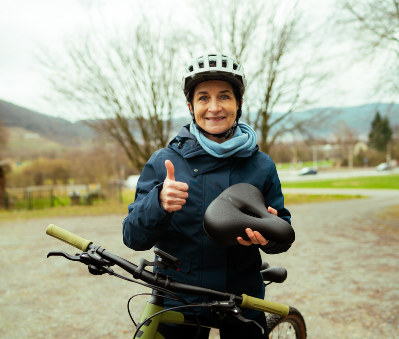 Ergonomic bicycle saddle | No more back and butt pain | Stornfield