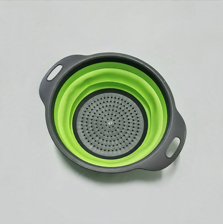 Folding vegetable bowl with strainer