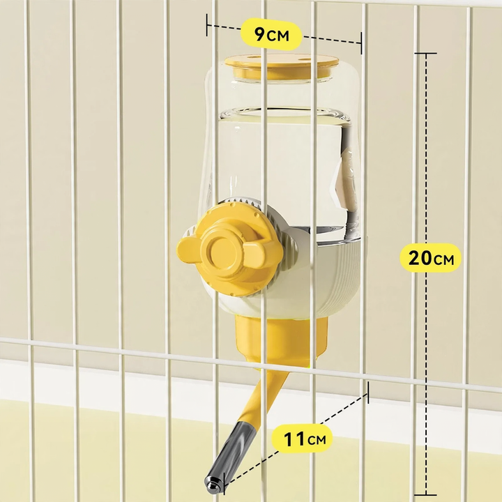 Hanging water and feeding bowls for pets