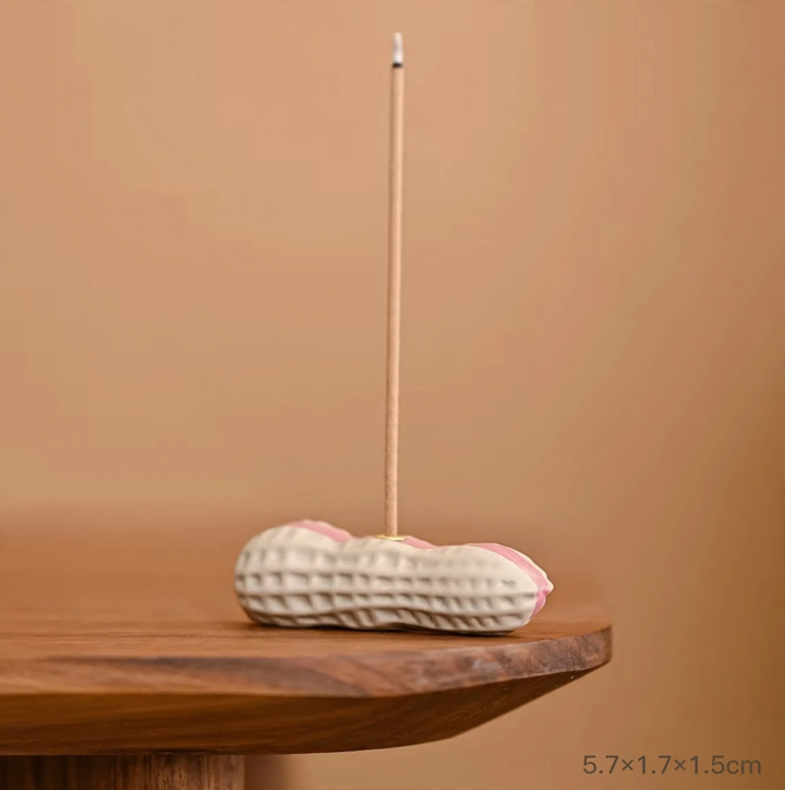 Peanut-shaped incense holder, resin, modern