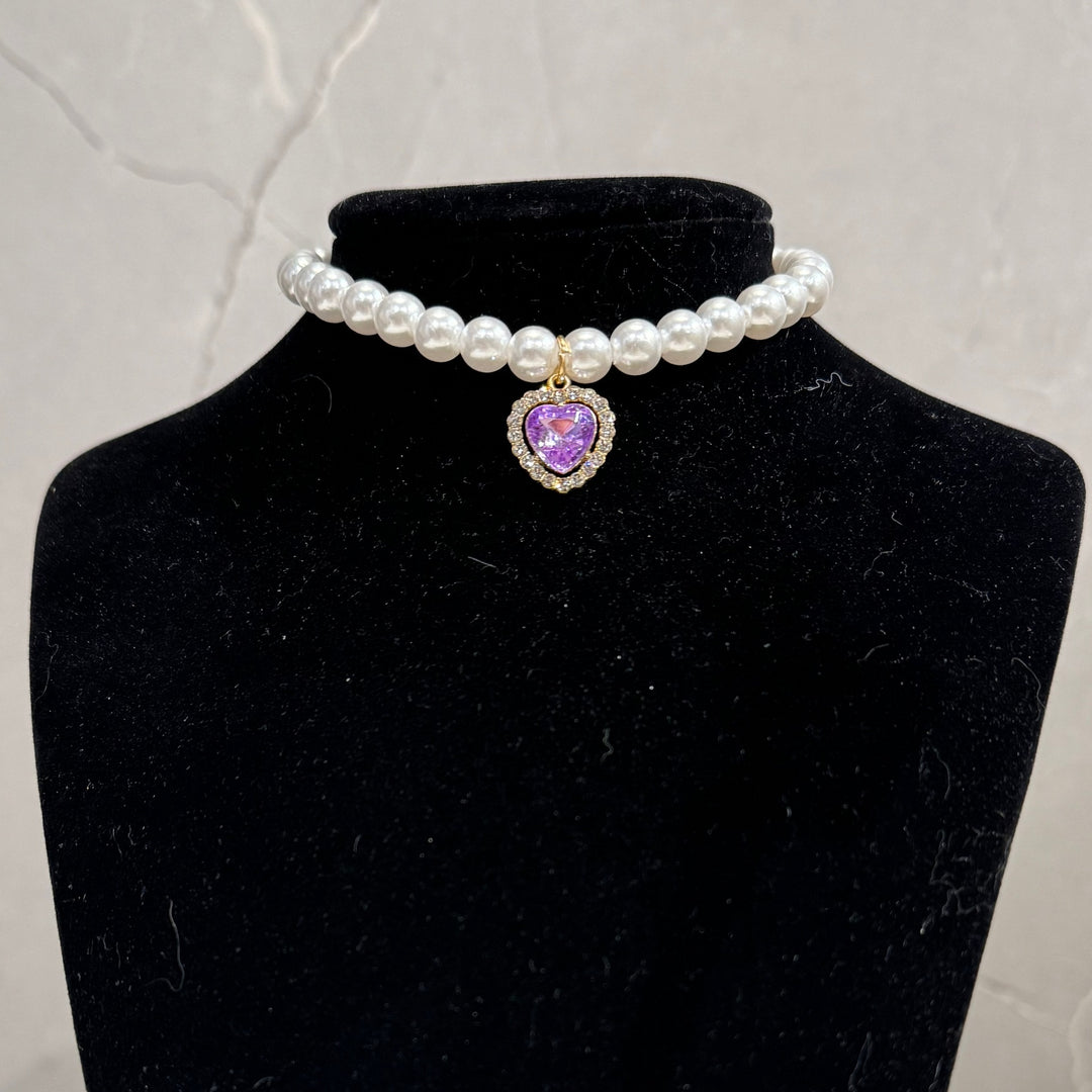 Cat collar with pearls and heart pendant