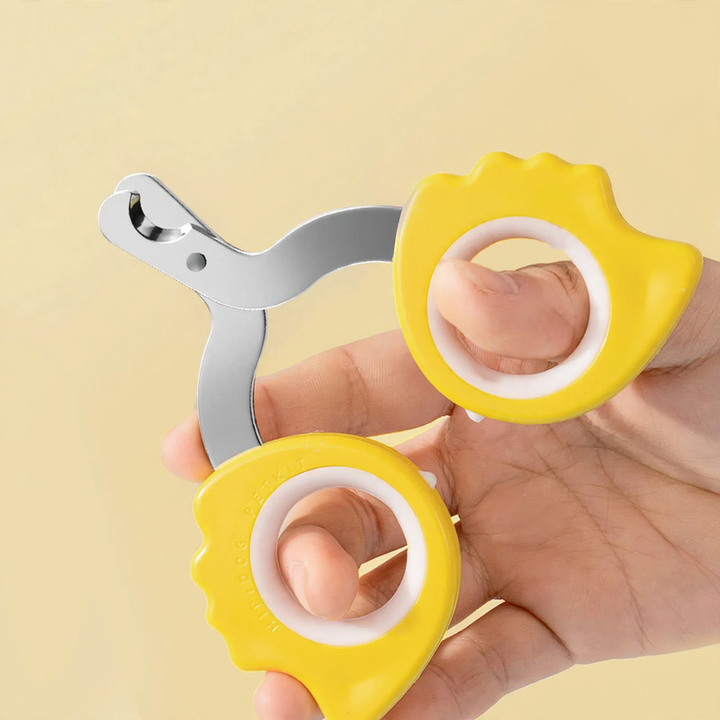 Claw cutter for cats and dogs