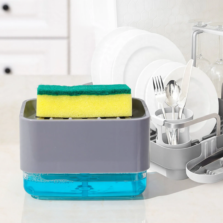 Soap dispenser with sponge and cleaning cloth