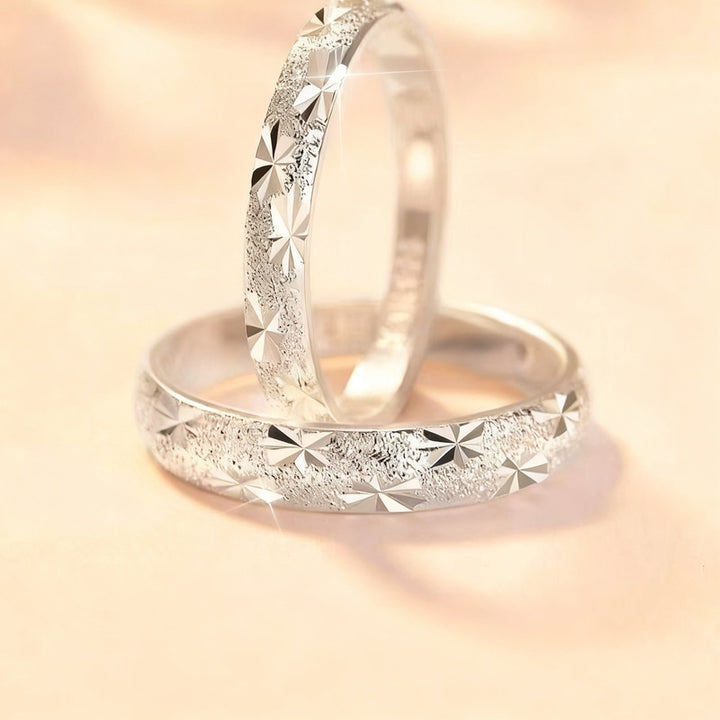 Star ring for couples, geometric design