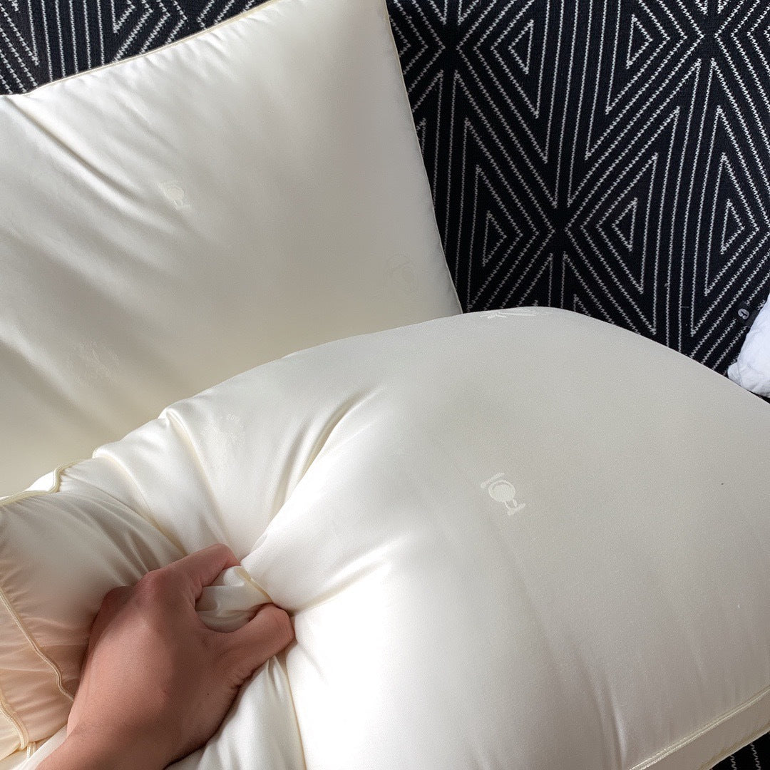 Quilted pillow with antibacterial filling, 48×74 cm