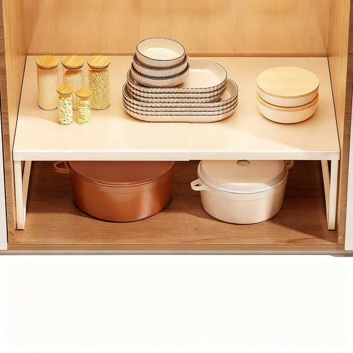 Extendable shelf for kitchen cabinets