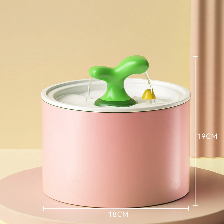 Heated ceramic drinking fountain for pets