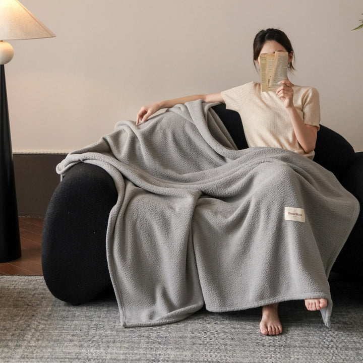 Double-sided fleece blanket, solid color, 120–200 cm
