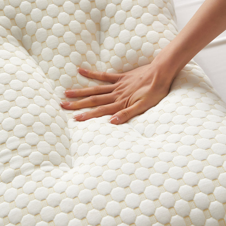 Pillow 48×74 cm, needle fabric, 6–8 cm height