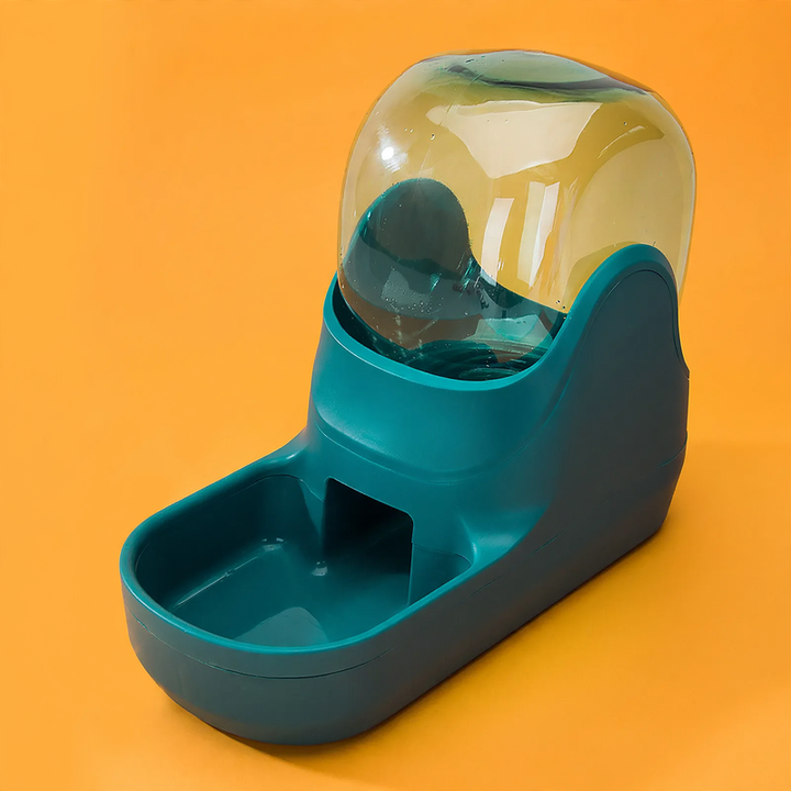 Plastic pet feeding set with water bowl and food bowl