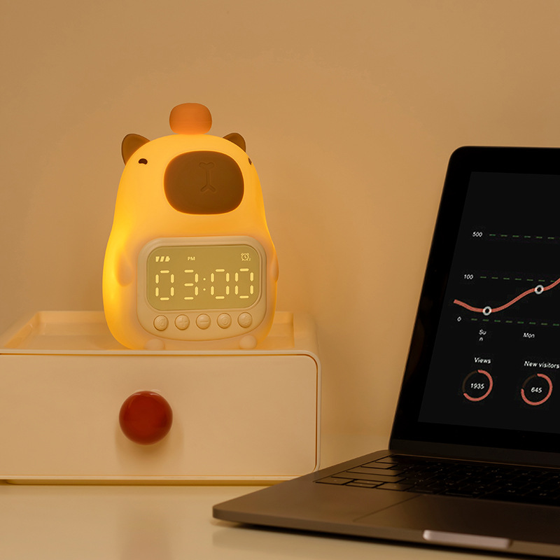 Cute Capybara Night Light LED – Children's Alarm Clock & Night Lamp for Bedroom | Stornfield