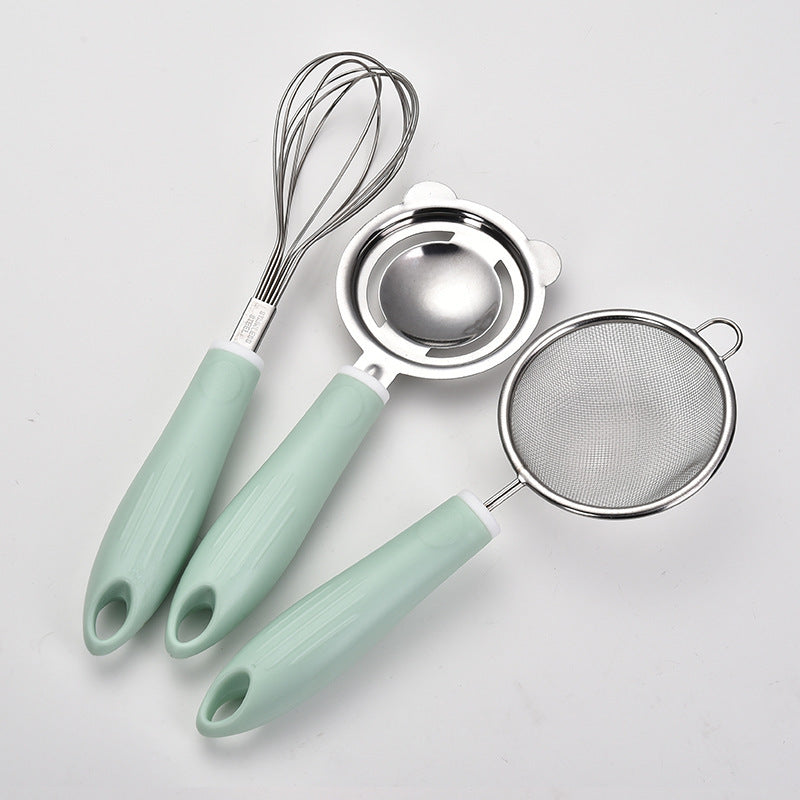 Kitchen strainer and kitchen helper set made of stainless steel
