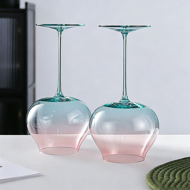 Wine glass, 601–700 ml, spherical shape