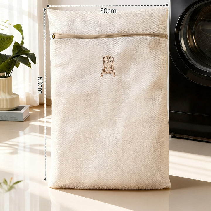 Laundry bag for the washing machine, 3-layered
