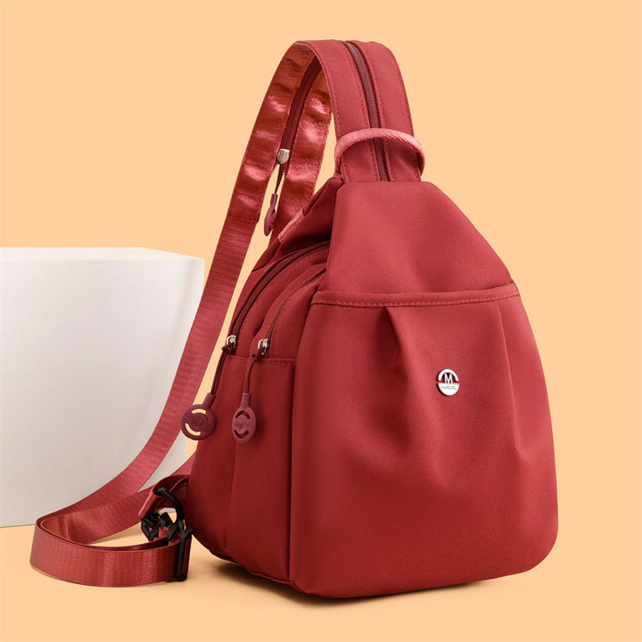 Compact backpack made of Oxford fabric, versatile use