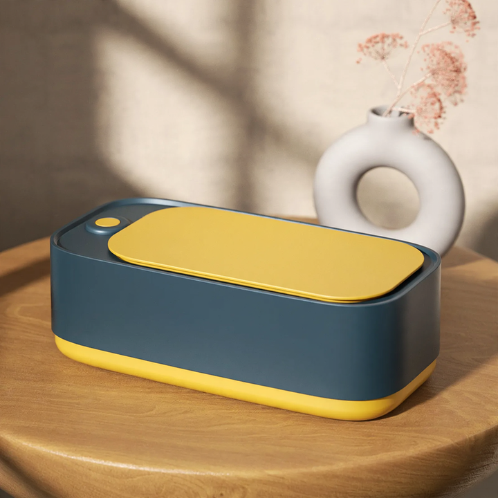 Double chamber ultrasonic cleaning device