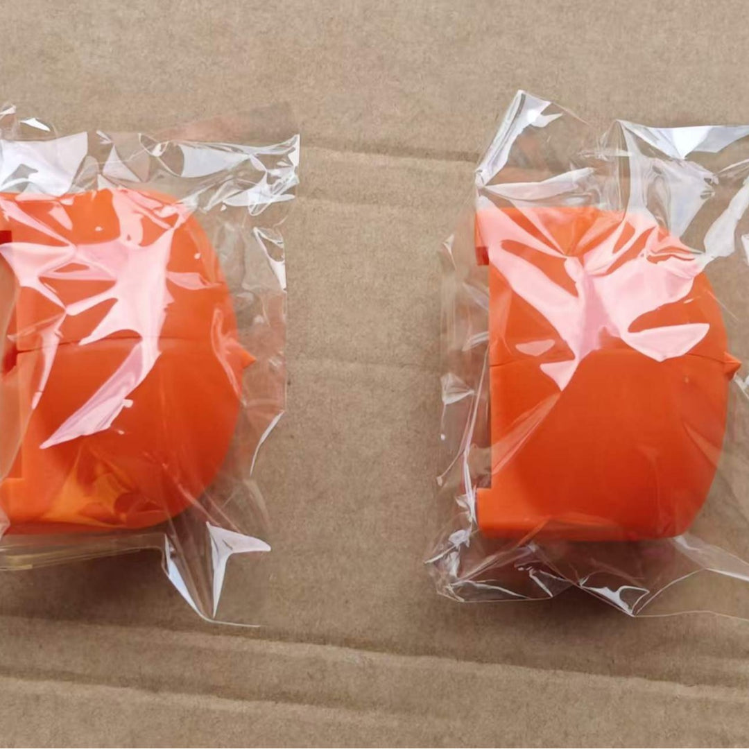 Egg peeler for peeling and separating