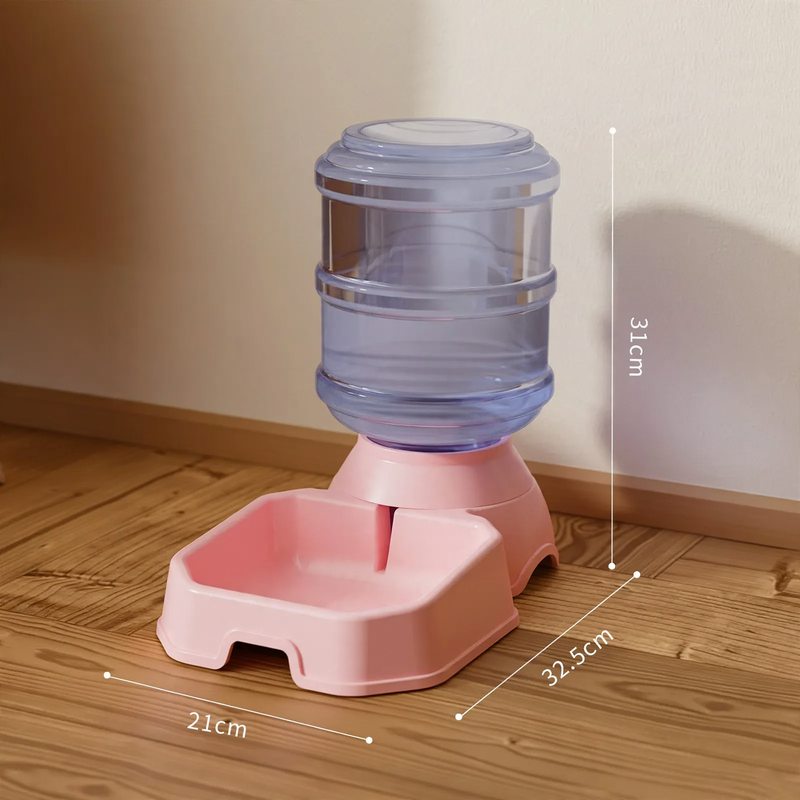 Pet feeding set with drinking bowl and food bowl