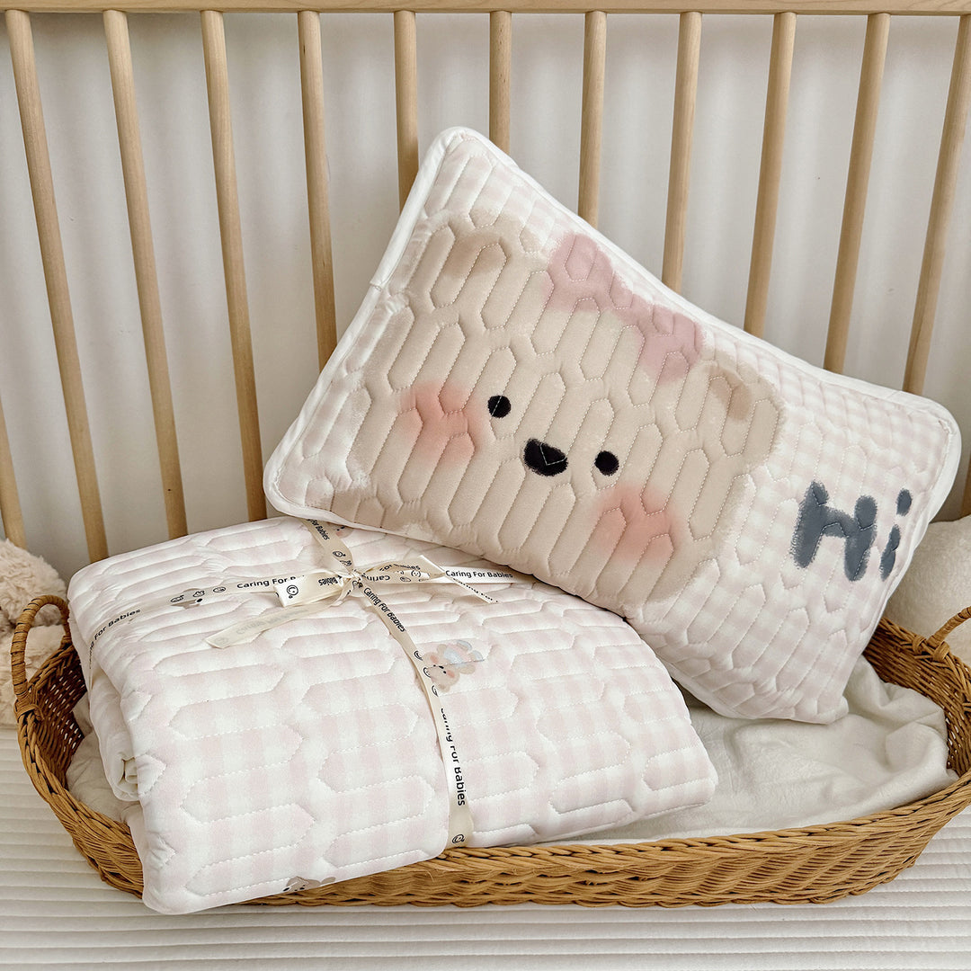 Kids cooling mat made of viscose, washable